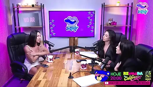 Podcast Revoada - Beatriz Miuky