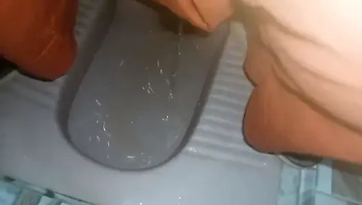 Mari phodi sy nikalta hua bashab