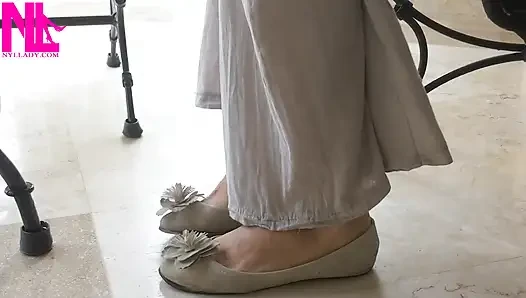 Ballettwohnungen, Schuhspiel barfuß