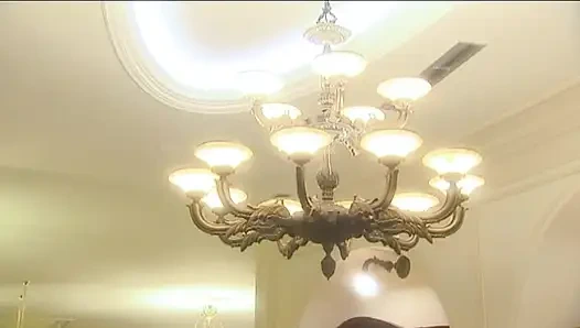 Создательницы Денег Блондинке Жестко Отдолбили Киску Во Время Ужина