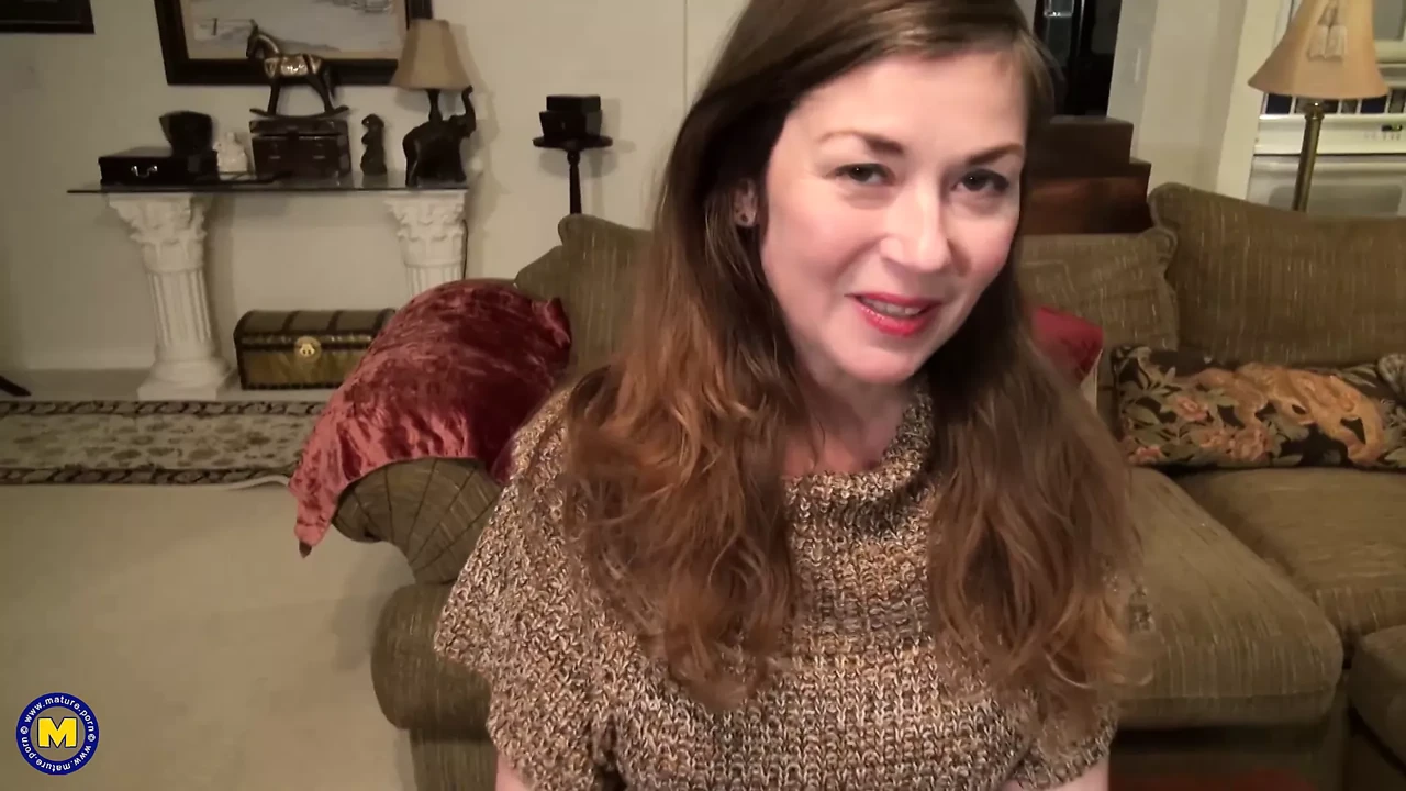 Real step mom fucks hairy pussy on carpet