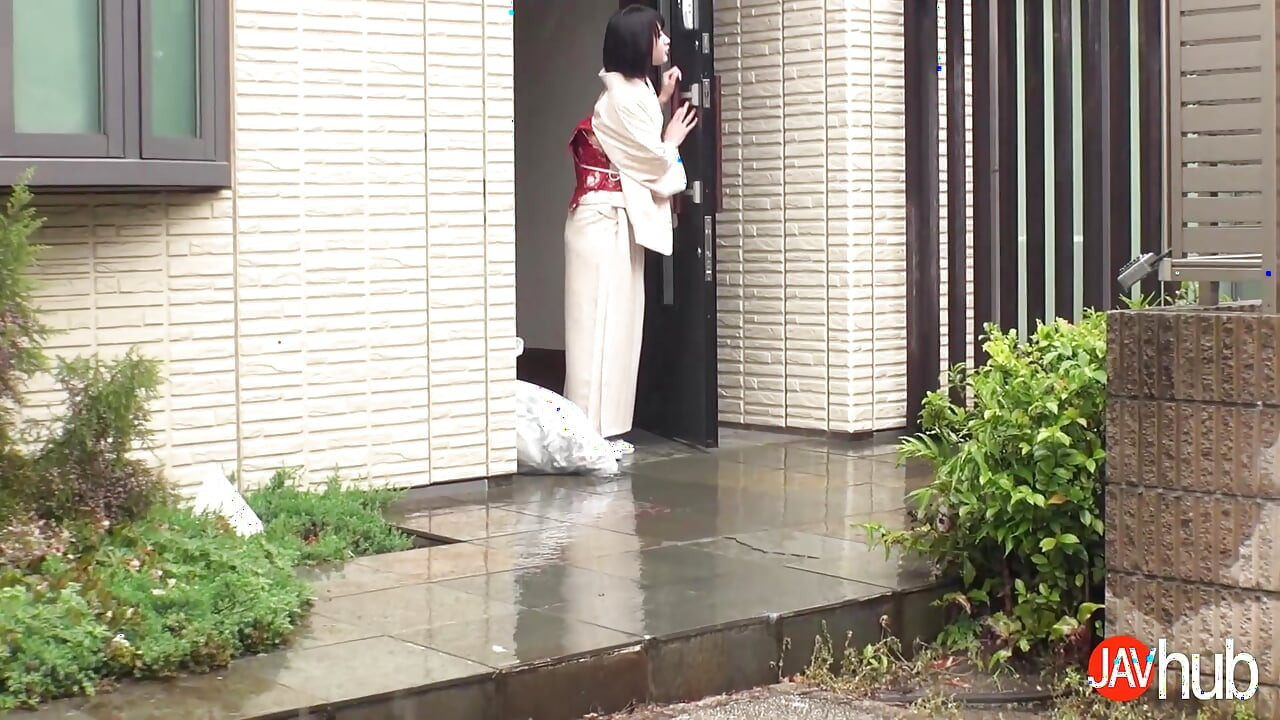 JAVHUB 小泉真理が着物姿で犯される