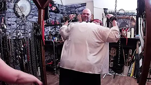 Bölüm 2:- Lanista Bear ve Domina Satana Stephanie Nicole TV'yi zindana sokuyor