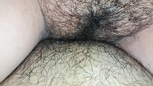Baldızım kocası gidince yarağıma biniyor