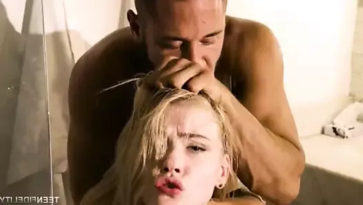 Hannah hays - ho z dala od domu