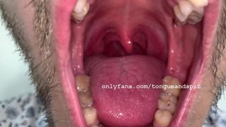Feticismo della bocca - video di TJ Lee in bocca 1