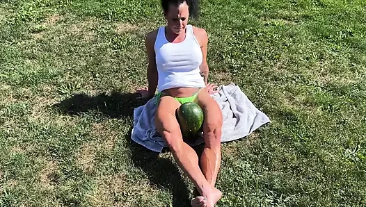 Muscle MILF Kandys Watermelon Crush Domination