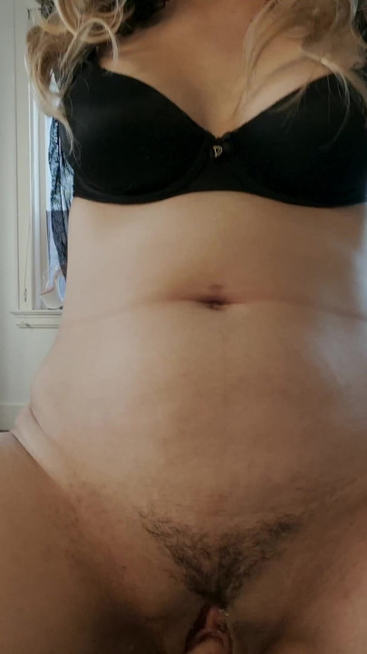 Big Ass Blonde Deepthroat Doggystyle - POV