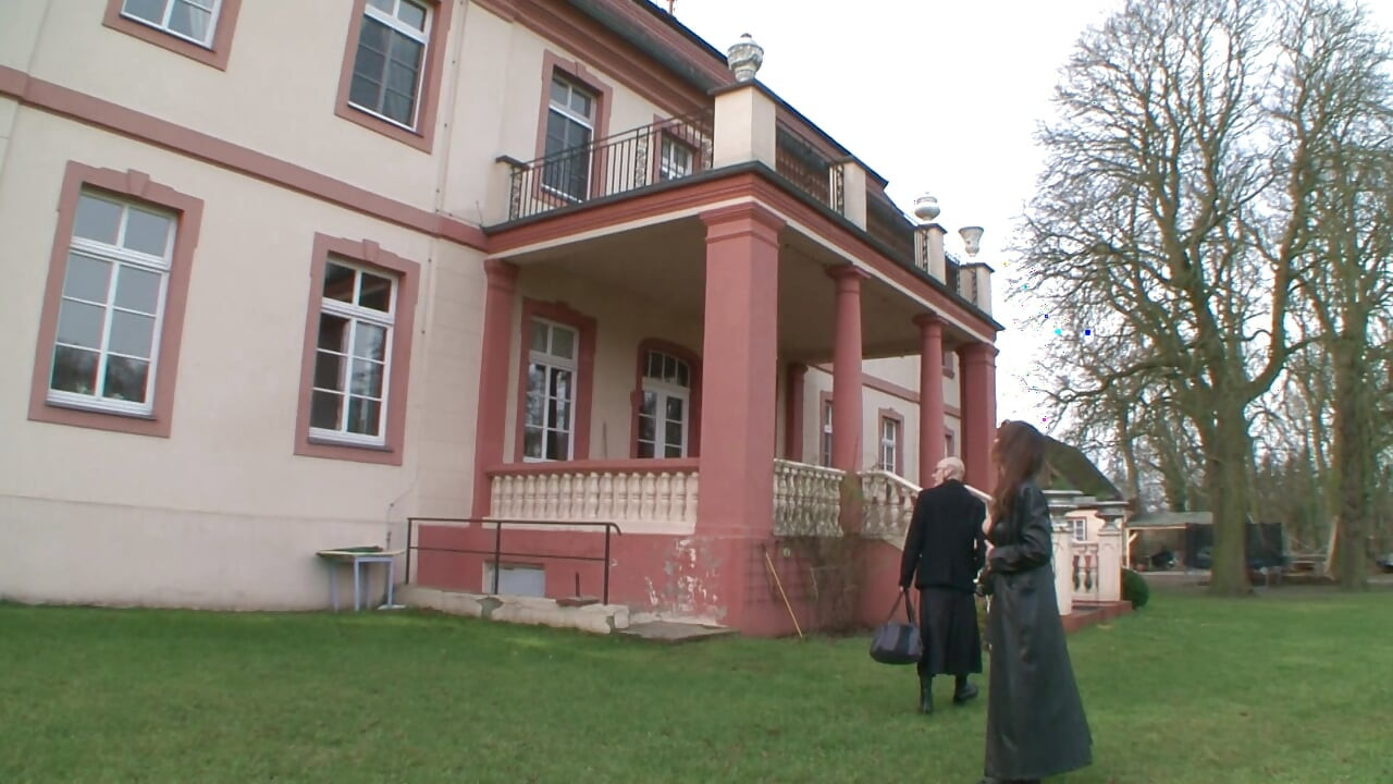 German BDSM 2 Slave Girls