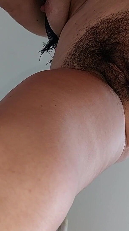 Sexy milf, hairy pussy, big ass, vacuum cleaner. | Clip 3
