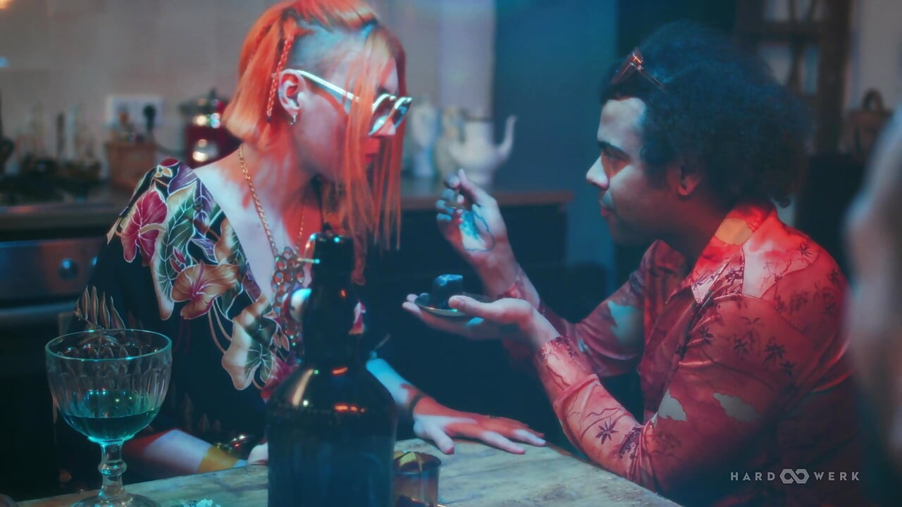 Sheer and Loving with Las Bangers