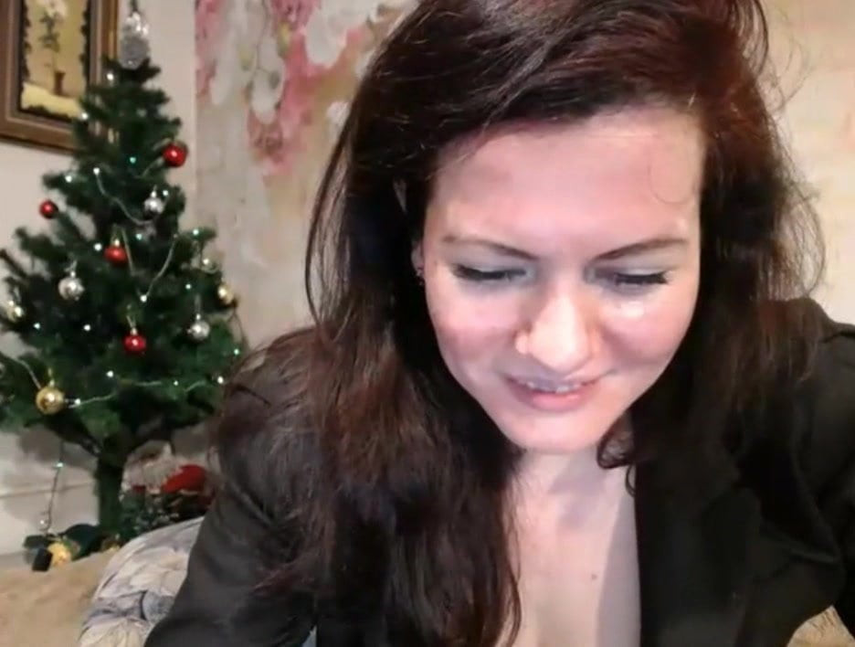 Hairy pussy closeup from ukrainian step mom.