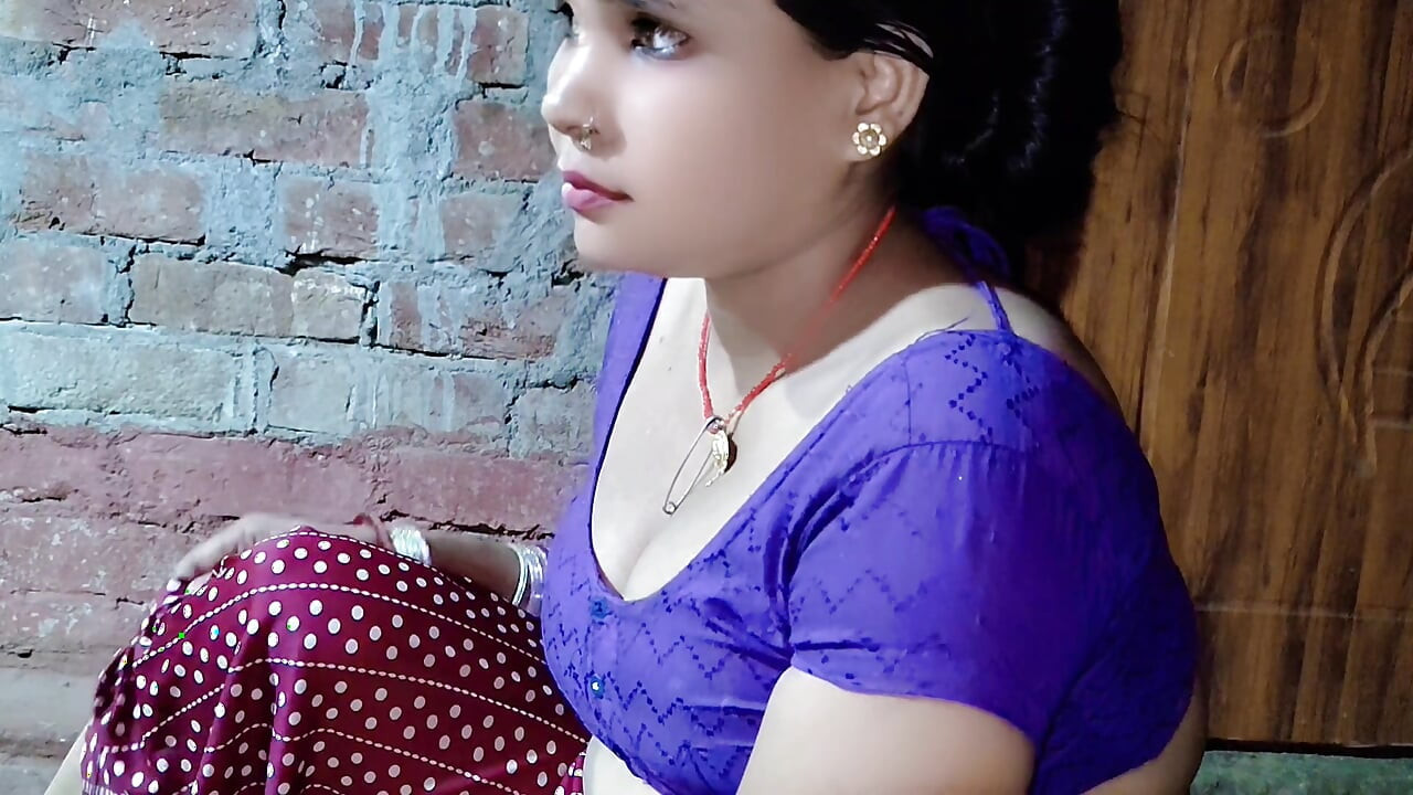 Beautiful Indian Desi Chachi first time home