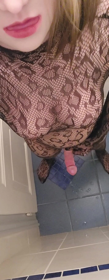 Amy solo Cum Short vid