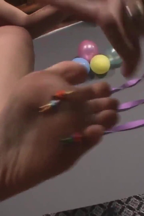 Little Party Poopers Featuring Sinn Sage