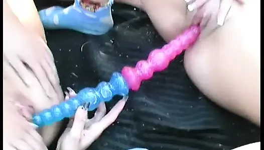 Dildo girls pound each others pussy