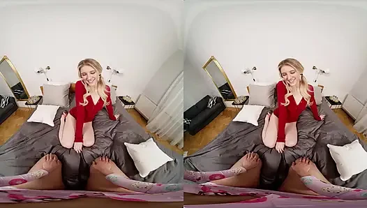 Pillow Fight with Melody Marks Ends in Lesbian Sex