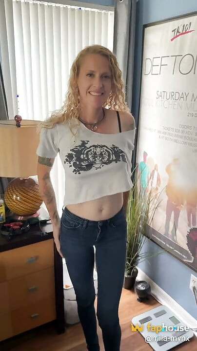 Striptease and Piss for stepdaddy