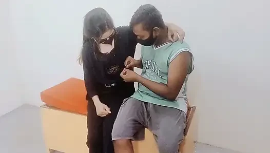 Indian Ladki Ki Pehli Bar Mast Chudai In Dirty Hindi Audio
