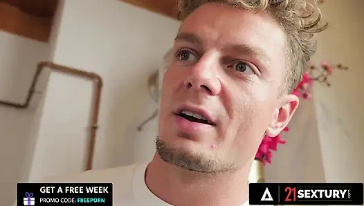 21 sextury - büyük memeli orta yaşlı seksi kadın Shalina Devine götünü azdırıyor ve sonra anal sikiliyor