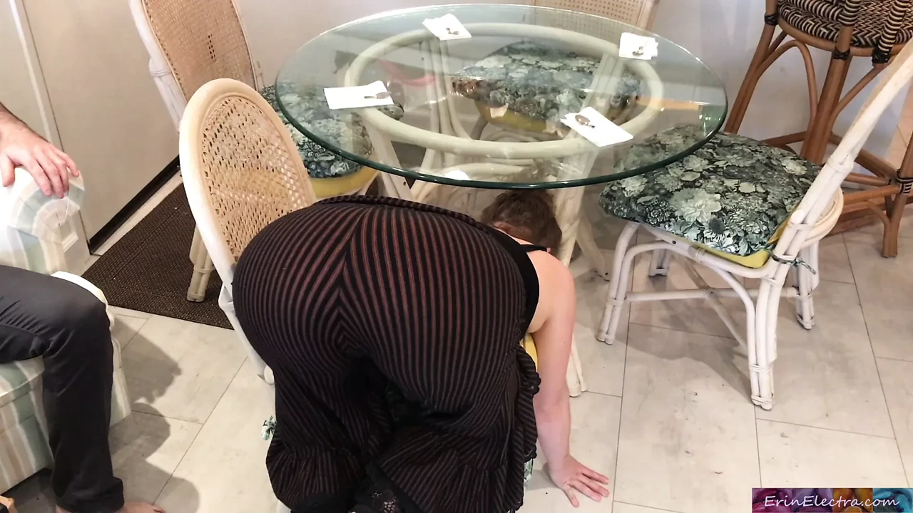 Stepmom stuck under the table - Erin Electra
