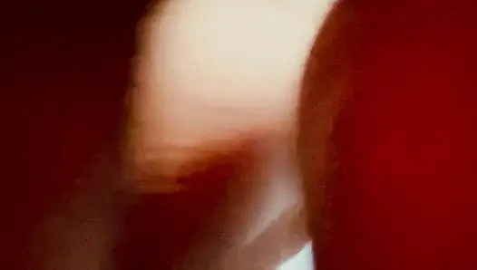 Tante gemuk dengan memek berbulu dientot sama suaminya di kantor