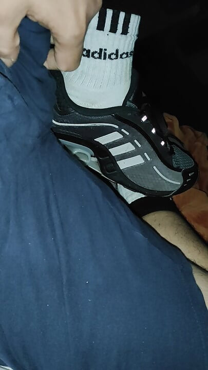 Dirtyjunkbro Playing, Dirty, Smelly Socks, Piss and Drink