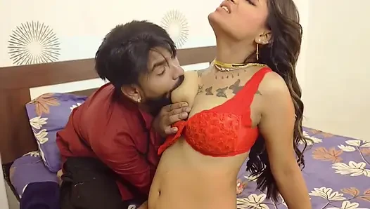 Tharki öğretmen seksi öğrenciyi sikiyor