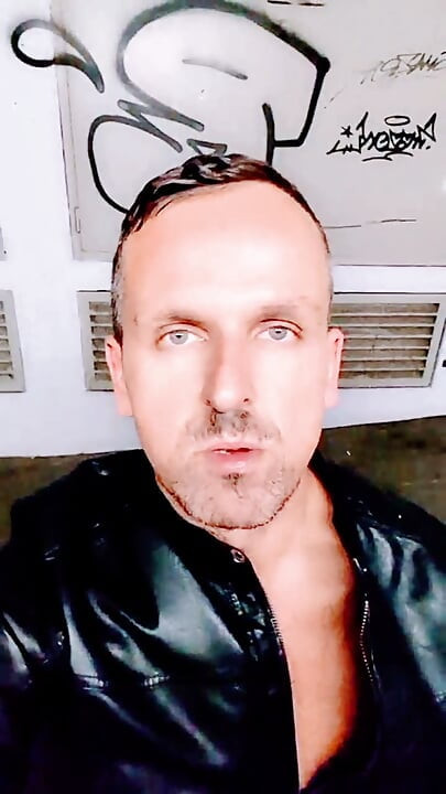 Slutboyben CAM4 Sexy Pornstar Exhibitionist Benjamin Exposed in Public