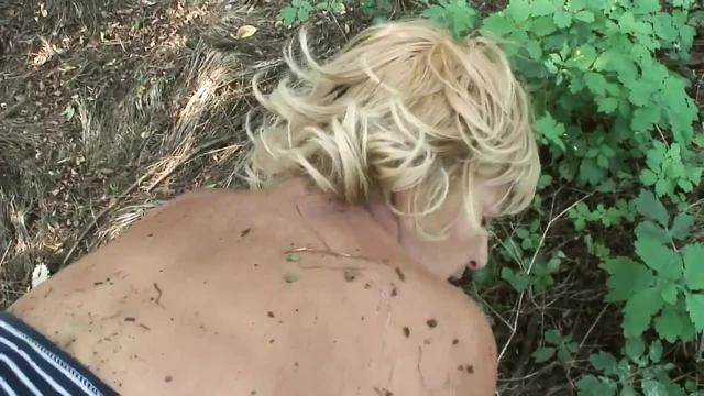 Blonde mature fucking hard and getting her titties creamed