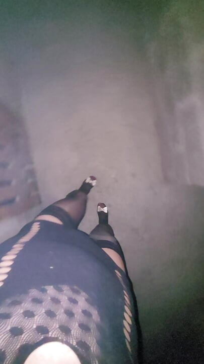 La Cave a Pute de VaneSsaBiTCHx [19au25] Mon Futur 🍌GLORyHoLe PcTrv91