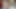 ニコールがお腹を満たして - げっぷとお腹を撫でる