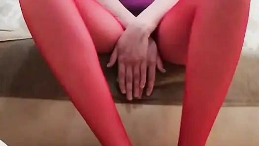 Herrin in strümpfen demütigt. Mehr als ich in tg: legs_olga