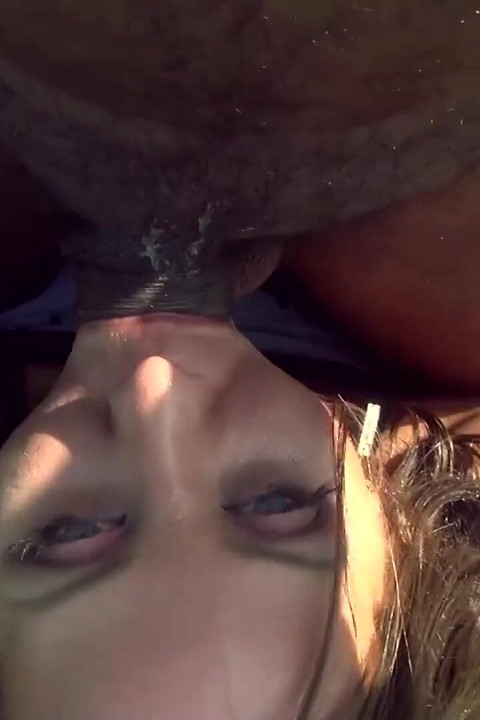 วิญญาณทิ้งร่างฉันไว้ ควยใหญ่ผิวดําขุดความกล้าของฉันออกมา!