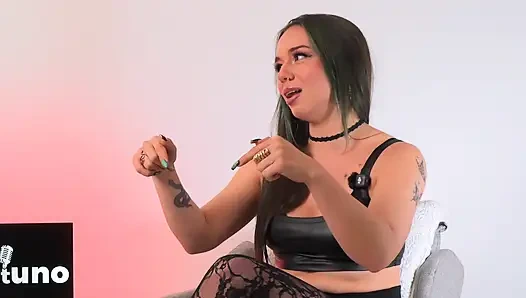 BIR DOMINATRIX NASIL DÜŞÜNÜR? Andromeda ile Tam Açıklama