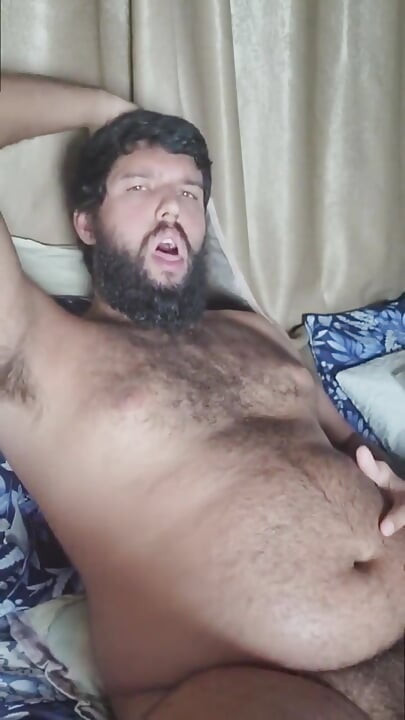 Burp the Sound of the Gain. Burping and Showing off My Size