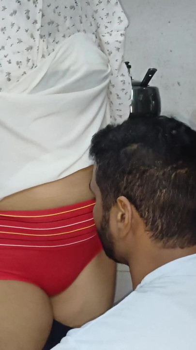I Fuck My Bhabhi in Kitchen Room When She is Cooking | Clip 2