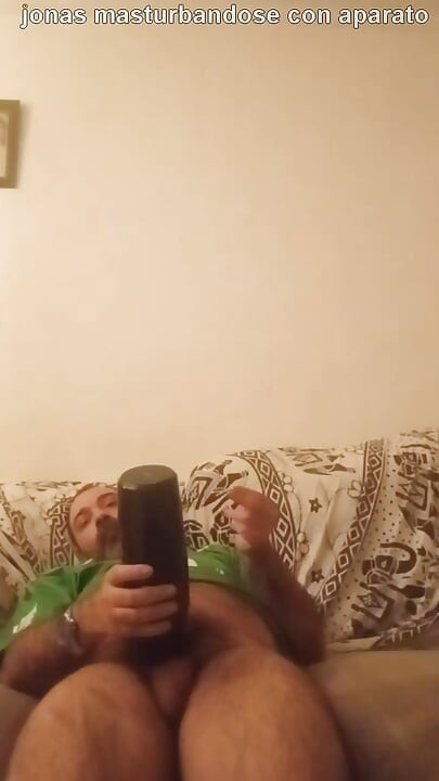 Jonas Masturbating with Bribrador
