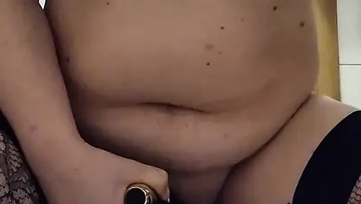 Vibratör ve dildo kullanarak orgazm kontrolü eğitimi, orgazmla doruğa çıktı