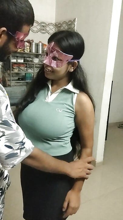 Padosi ke sath sex