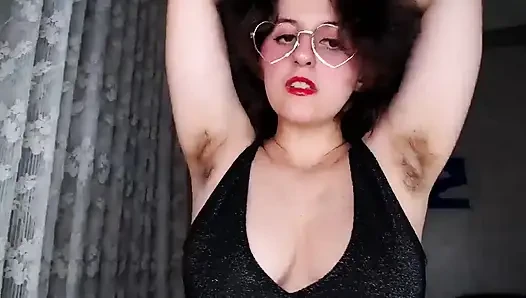 Pemujaan ketiak seksi alami