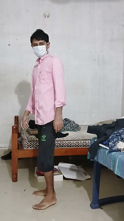 Main apne sharir se tij kar rahi hoon