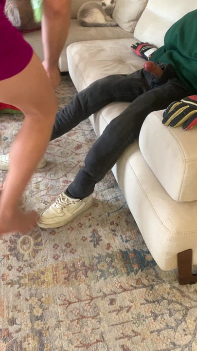 I am pregnant, My stepson really liked what I did with my mouth | Clip 1