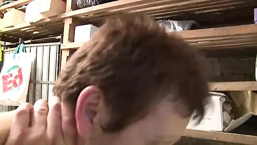 Older brunette slut seduces gardener