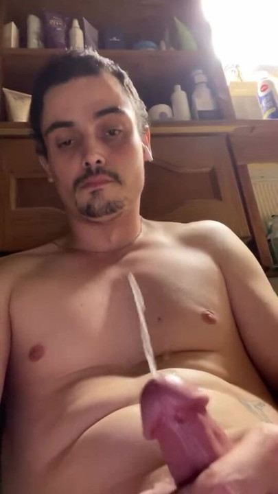 Nézd meg, ahogy teherbe ejtem magam - Élvezd az első videót a sok közül