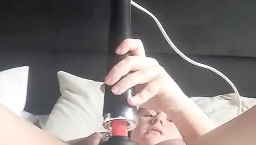 MILF Magic wand