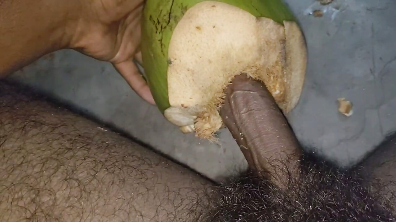 Nariyal ki desi chudai