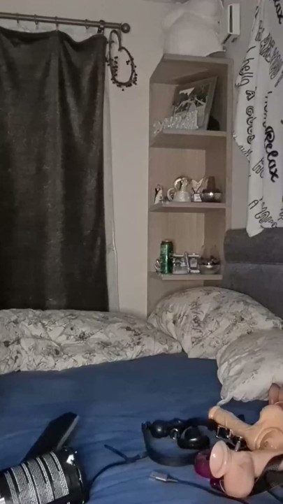 Who wouldn't want to fist this sexy bitch with such a horny pussy | Clip 2