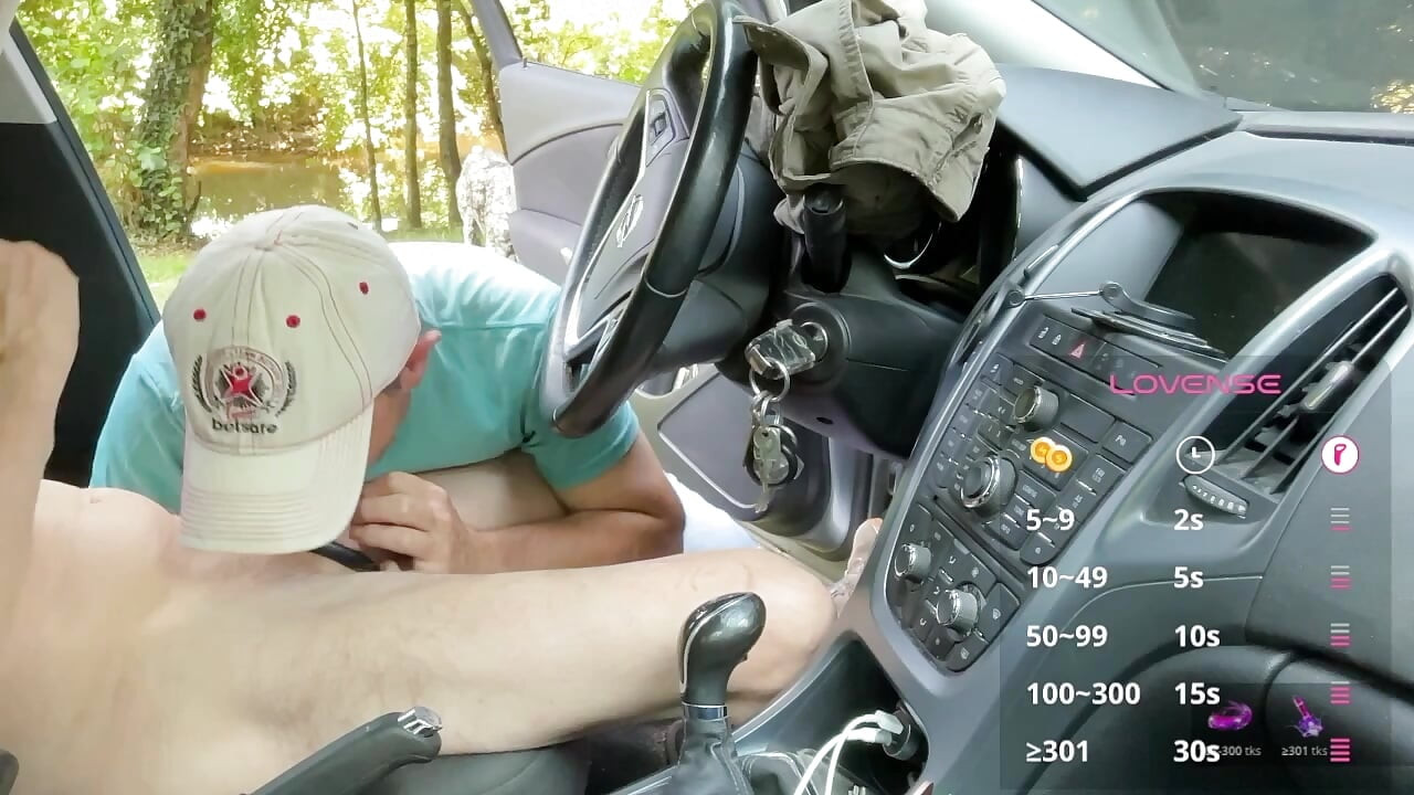 자지를 빨아주는 거유 밀프