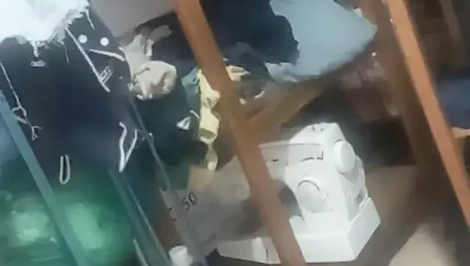 Allein mit dem zimmermädchen
